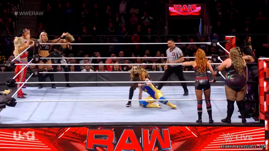 beckyraw20211129_00_20_04_00_Still1378.jpg