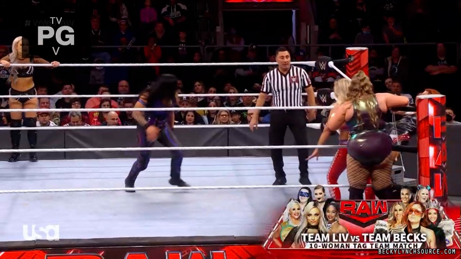 beckyraw20211129_00_22_38_00_Still1448.jpg