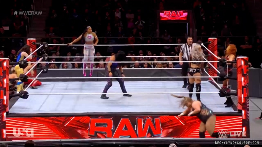 beckyraw20211129_00_22_50_00_Still1462.jpg