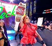 beckyraw20211129_00_11_52_10_Still761.jpg