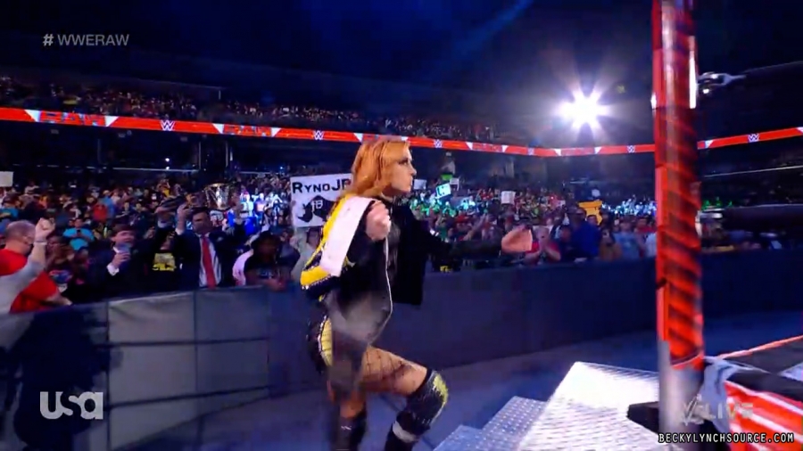 beckyraw20211206_00_01_54_15_Still228.jpg