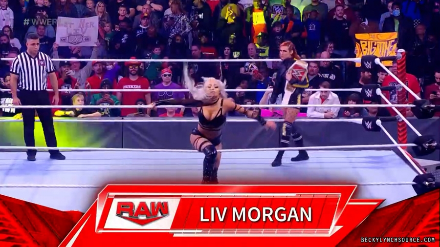 beckyraw20211206_00_03_01_00_Still284.jpg