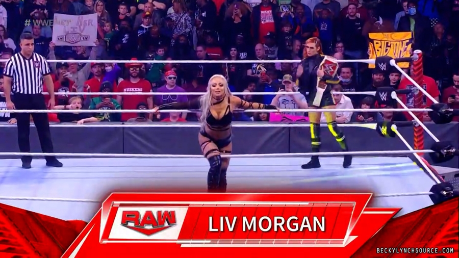beckyraw20211206_00_03_01_15_Still285.jpg