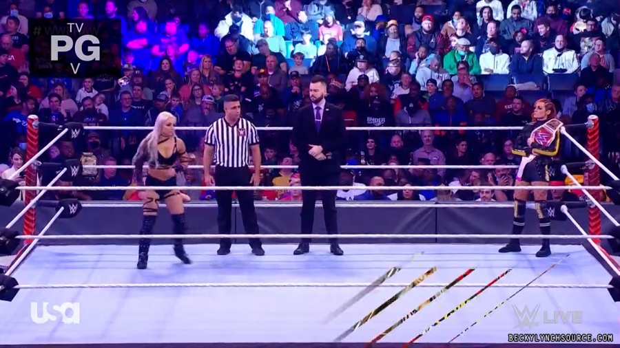 beckyraw20211206_00_03_38_15_Still305.jpg