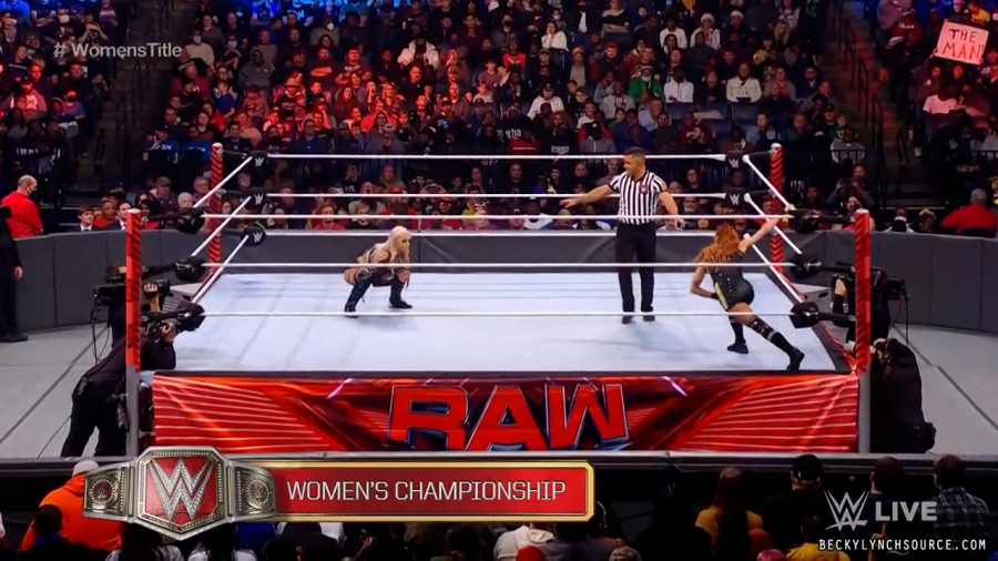 beckyraw20211206_00_04_42_00_Still394.jpg