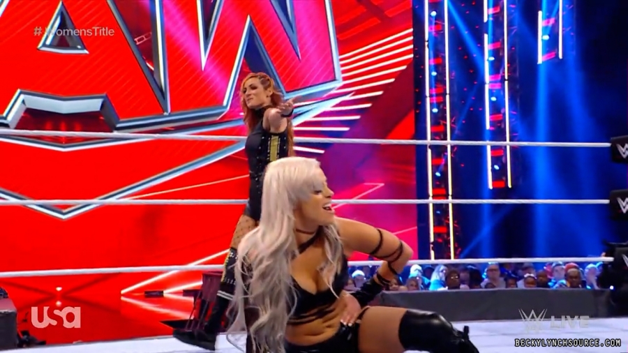beckyraw20211206_00_05_04_15_Still428.jpg