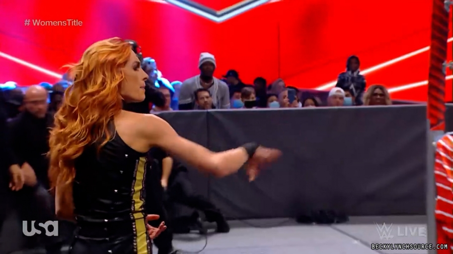 beckyraw20211206_00_05_44_00_Still489.jpg