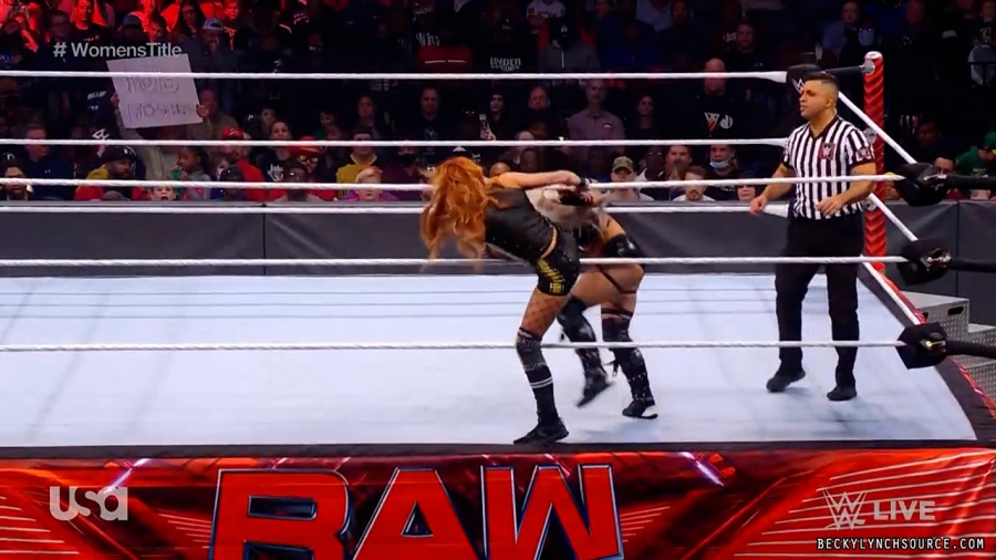 beckyraw20211206_00_05_51_15_Still500.jpg