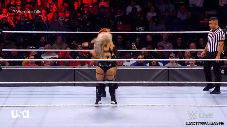 beckyraw20211206_00_06_14_15_Still543.jpg