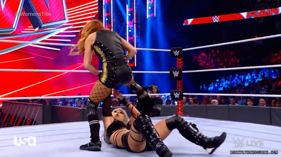 beckyraw20211206_00_06_39_00_Still588.jpg