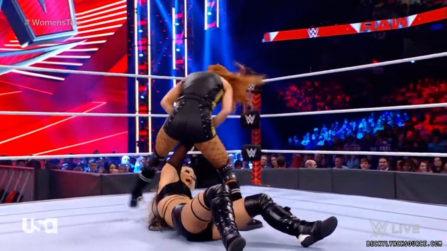 beckyraw20211206_00_06_39_15_Still589.jpg