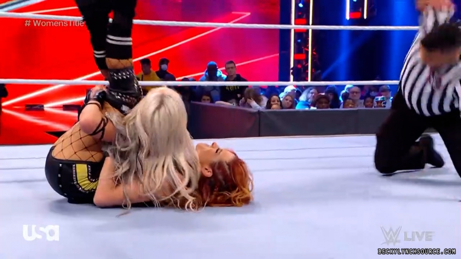 beckyraw20211206_00_08_50_15_Still797.jpg