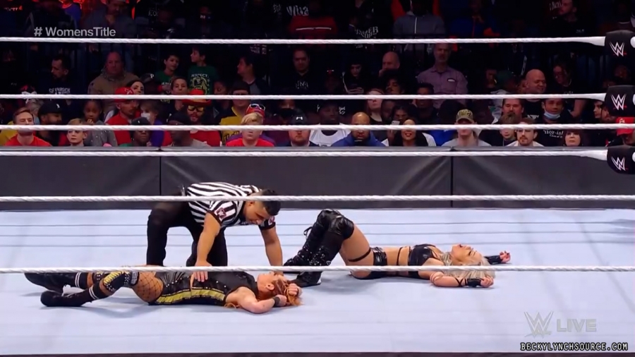 beckyraw20211206_00_09_44_15_Still858.jpg