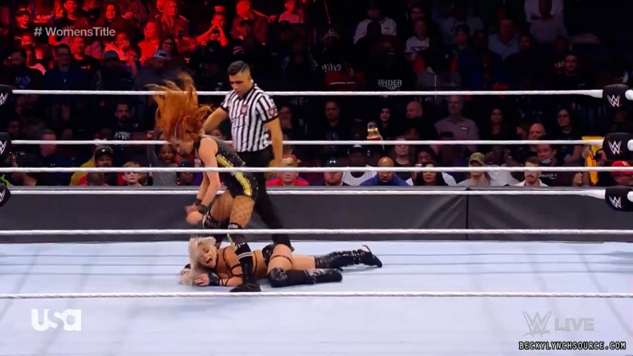 beckyraw20211206_00_10_30_15_Still929.jpg