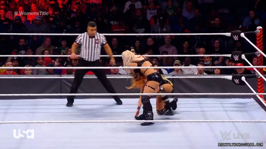beckyraw20211206_00_11_17_00_Still1022.jpg