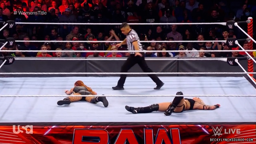 beckyraw20211206_00_12_46_15_Still1182.jpg