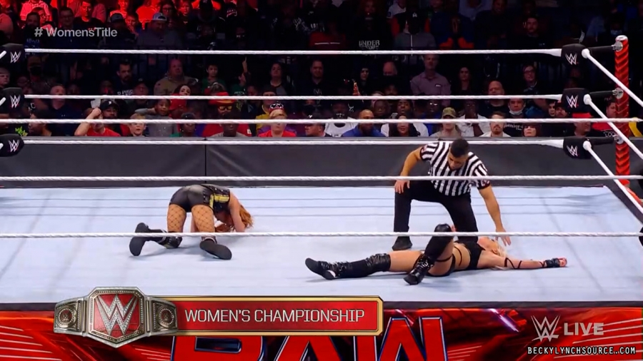 beckyraw20211206_00_12_52_15_Still1194.jpg