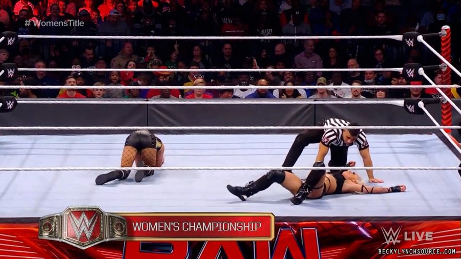 beckyraw20211206_00_12_54_00_Still1197.jpg