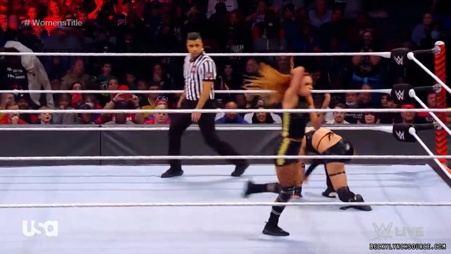 beckyraw20211206_00_13_21_15_Still1252.jpg