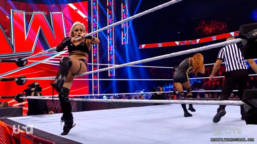 beckyraw20211206_00_13_39_00_Still1286.jpg