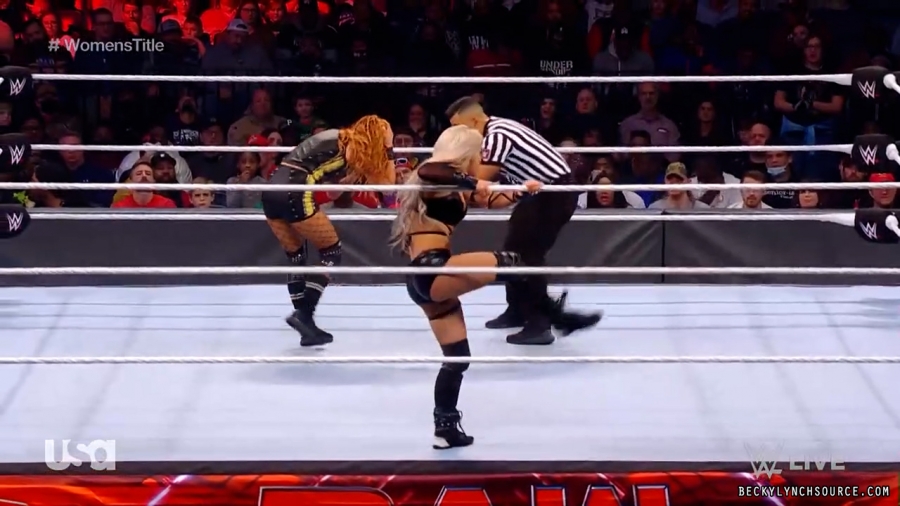 beckyraw20211206_00_13_40_00_Still1288.jpg