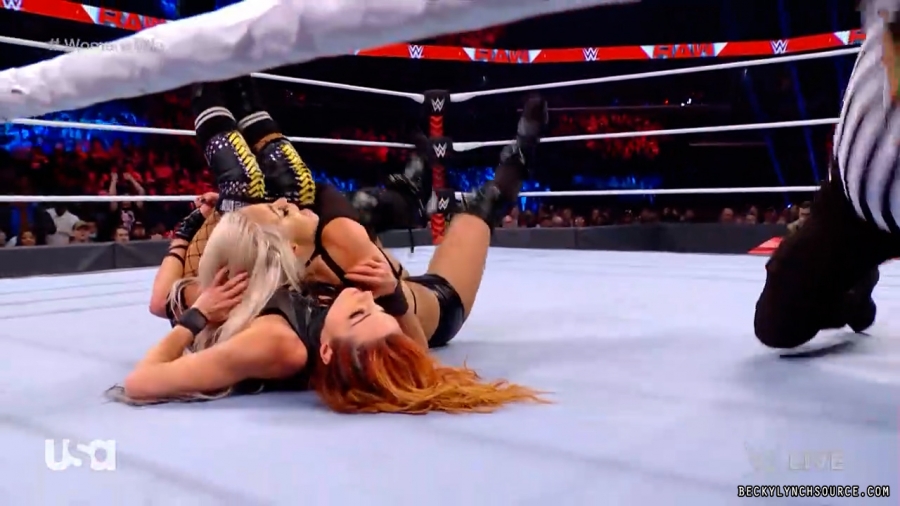 beckyraw20211206_00_13_49_15_Still1307.jpg
