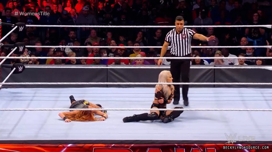 beckyraw20211206_00_14_17_15_Still1351.jpg