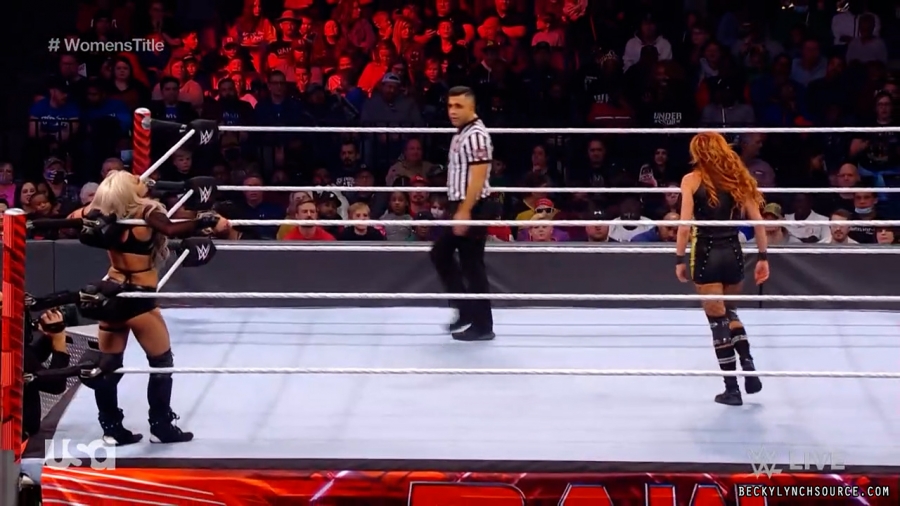 beckyraw20211206_00_14_31_00_Still1375.jpg