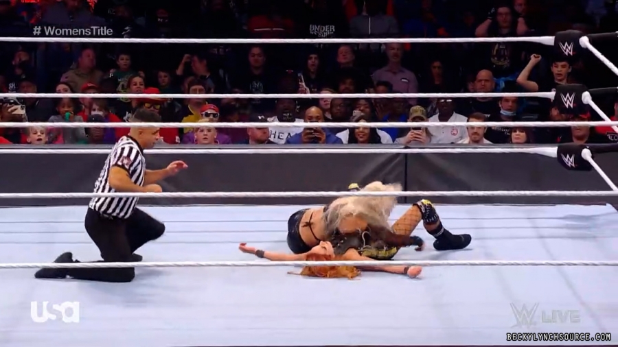beckyraw20211206_00_15_11_15_Still1441.jpg