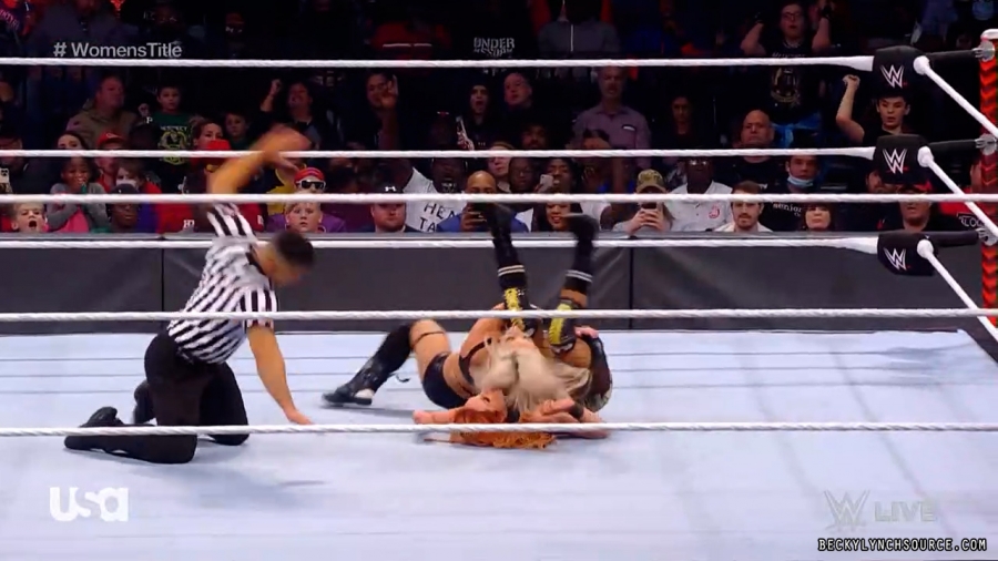 beckyraw20211206_00_15_12_00_Still1442.jpg