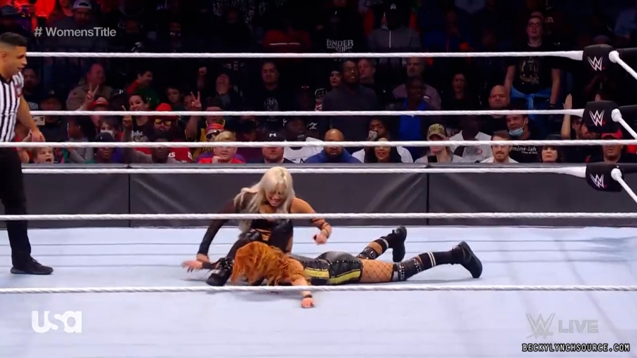 beckyraw20211206_00_15_15_15_Still1449.jpg