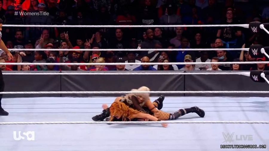 beckyraw20211206_00_15_16_00_Still1450.jpg