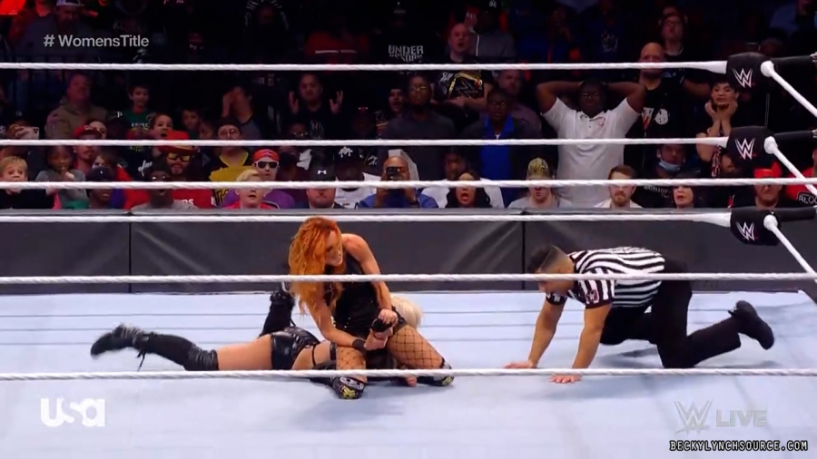 beckyraw20211206_00_15_31_15_Still1481.jpg