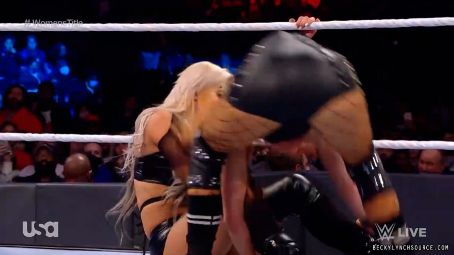 beckyraw20211206_00_15_45_15_Still1507.jpg