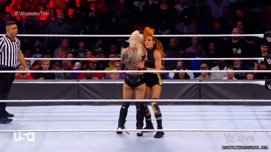 beckyraw20211206_00_15_55_15_Still1527.jpg