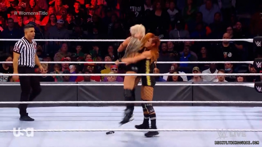 beckyraw20211206_00_15_56_15_Still1529.jpg