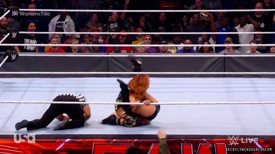 beckyraw20211206_00_16_03_15_Still1543.jpg