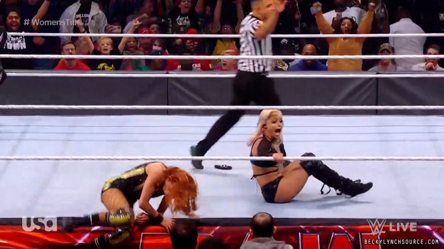 beckyraw20211206_00_16_05_15_Still1547.jpg