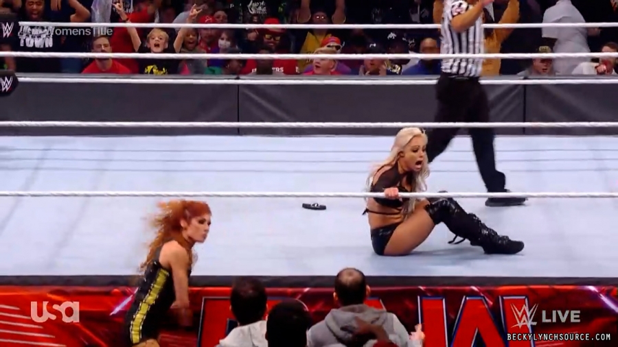 beckyraw20211206_00_16_06_00_Still1548.jpg