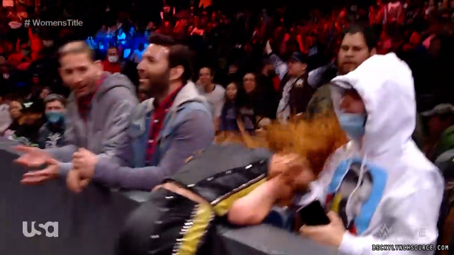 beckyraw20211206_00_16_07_15_Still1551.jpg