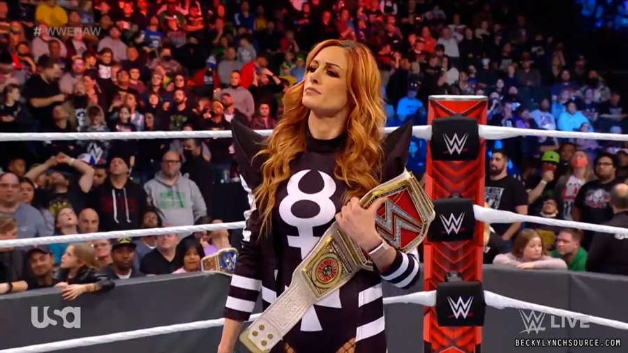 beckyraw20211213_00_06_28_00_Still545.jpg