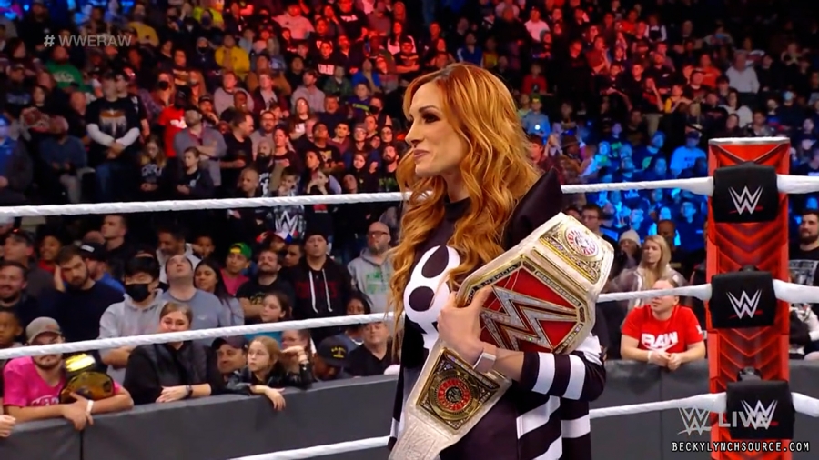 beckyraw20211213_00_06_57_15_Still561.jpg