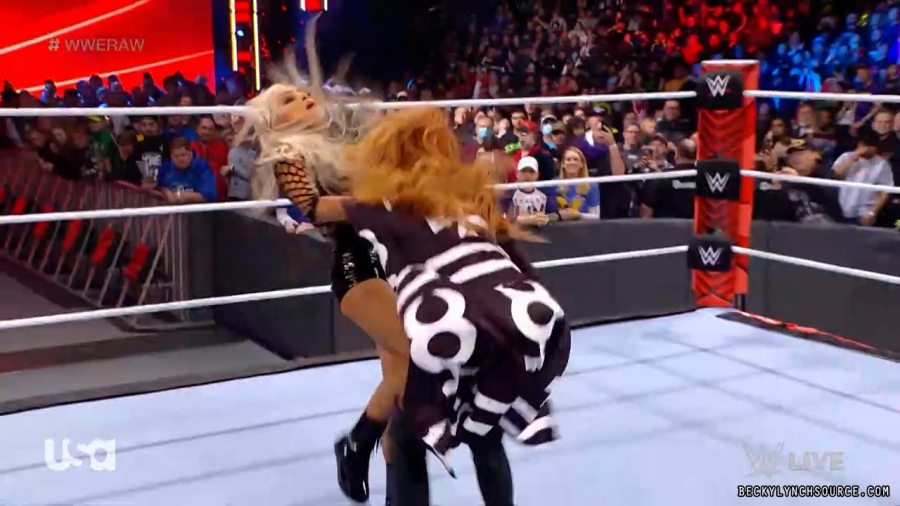 beckyraw20211213_00_09_29_15_Still716.jpg
