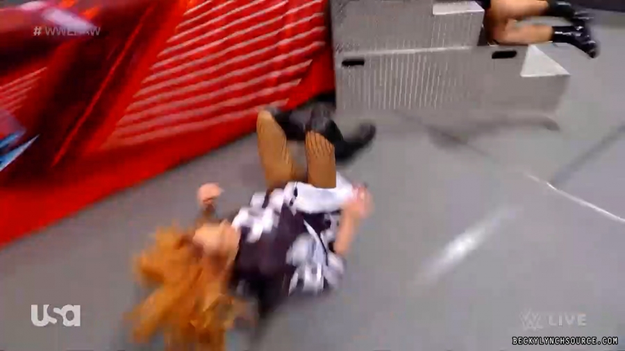 beckyraw20211213_00_10_03_00_Still775.jpg