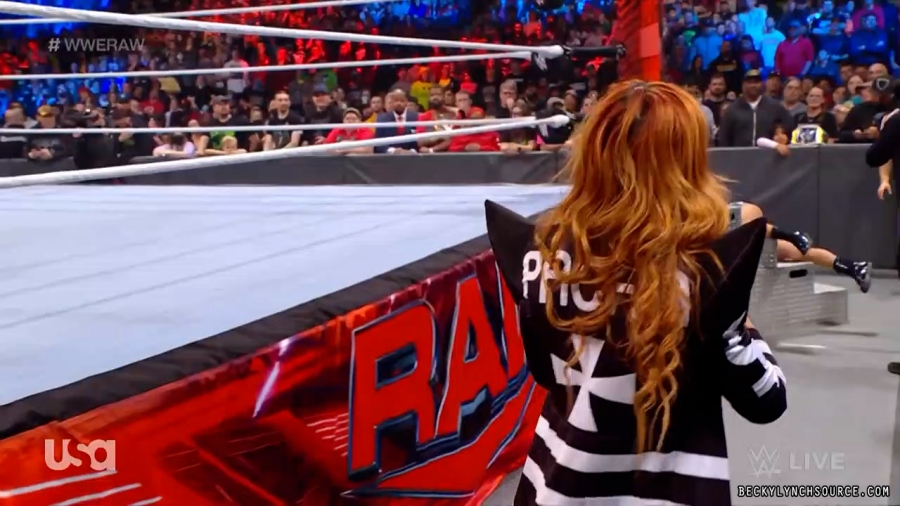 beckyraw20211213_00_10_28_15_Still810.jpg