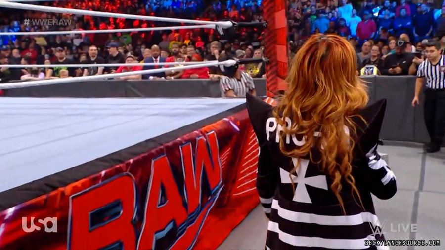 beckyraw20211213_00_10_29_15_Still812.jpg