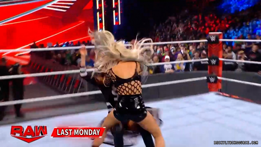 beckyraw20211220_00_00_27_00_Still033.jpg