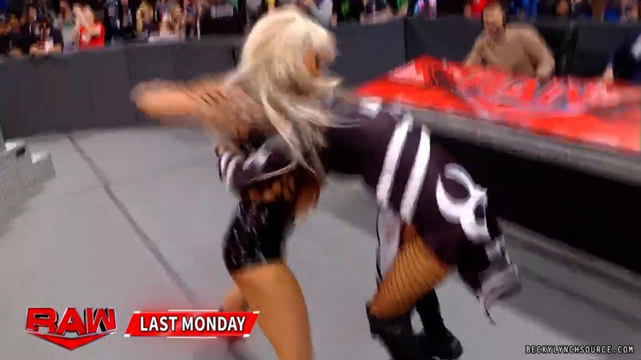 beckyraw20211220_00_00_29_15_Still038.jpg