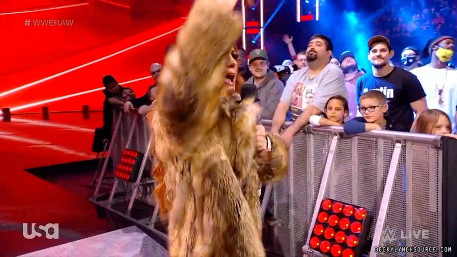 beckyraw20211220_00_04_35_15_Still384.jpg