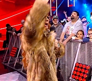 beckyraw20211220_00_04_35_15_Still384.jpg